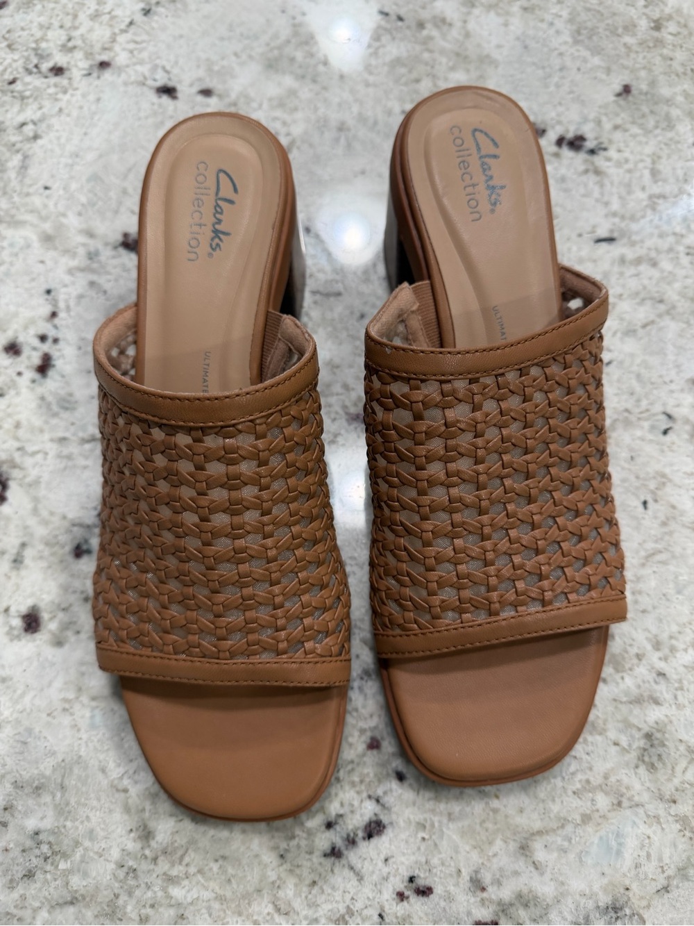 Clarks Women’s Shoe Tan Woven Slides 10 Medium